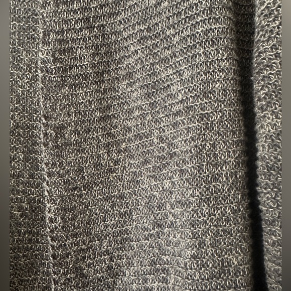 Eileen Fisher tan long cardigan, 100% linen, size large - Picture 5 of 6